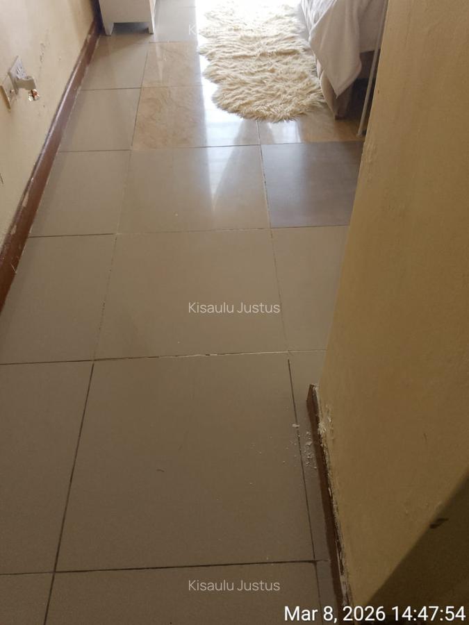 2 Bed Apartment with En Suite at Donholm - 14