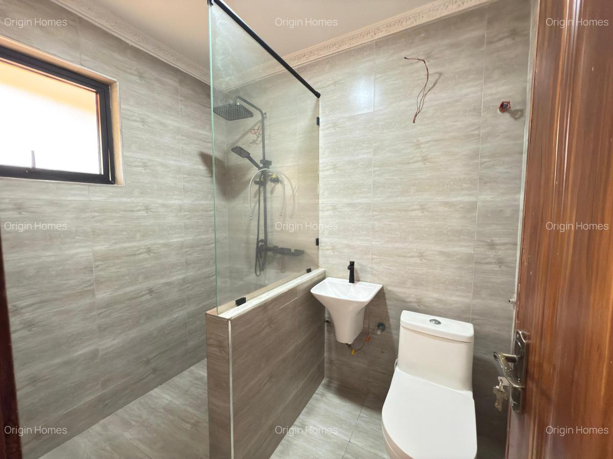 4 Bed House with En Suite at Loresho - 8