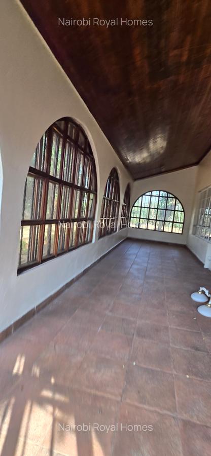 4 Bed House with En Suite at Loresho - 10