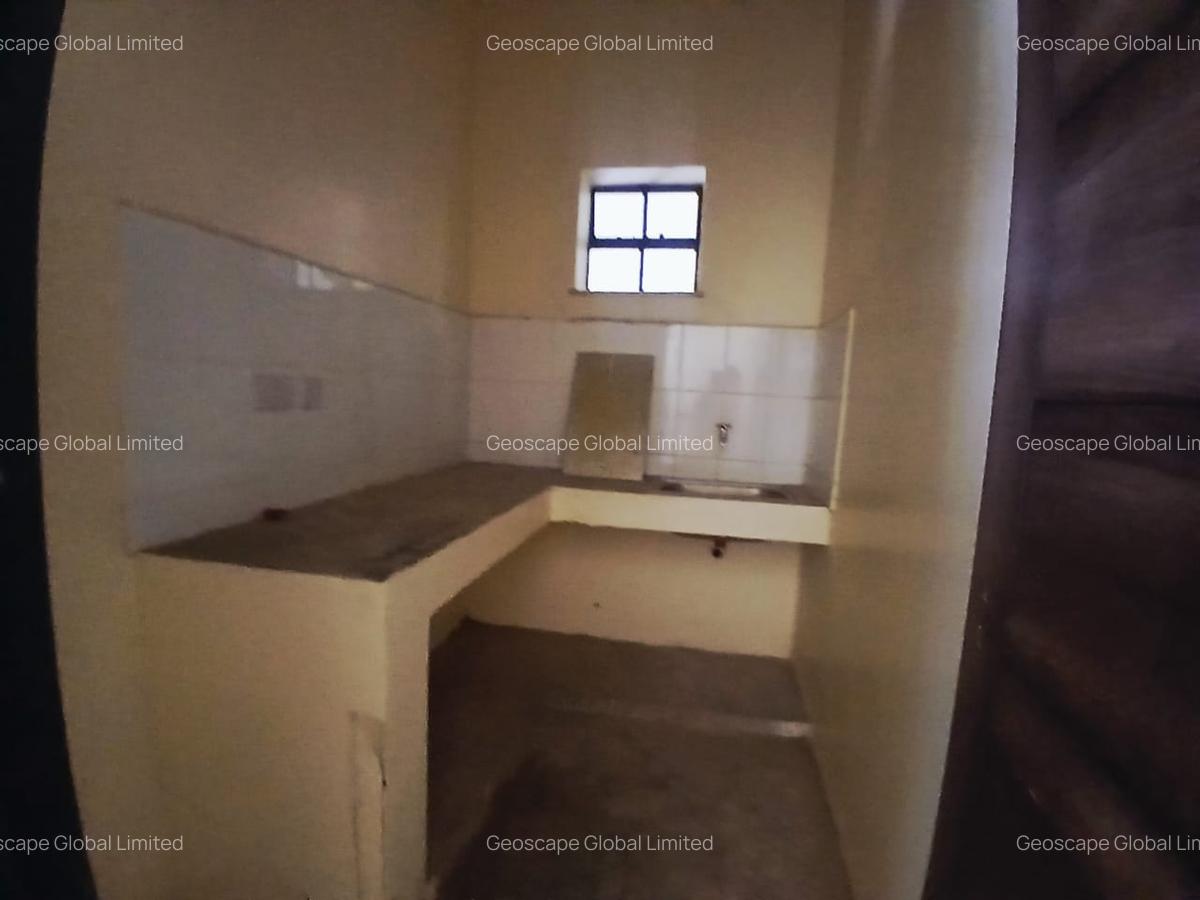 16,000 ft² Warehouse with Parking in Embakasi - 2