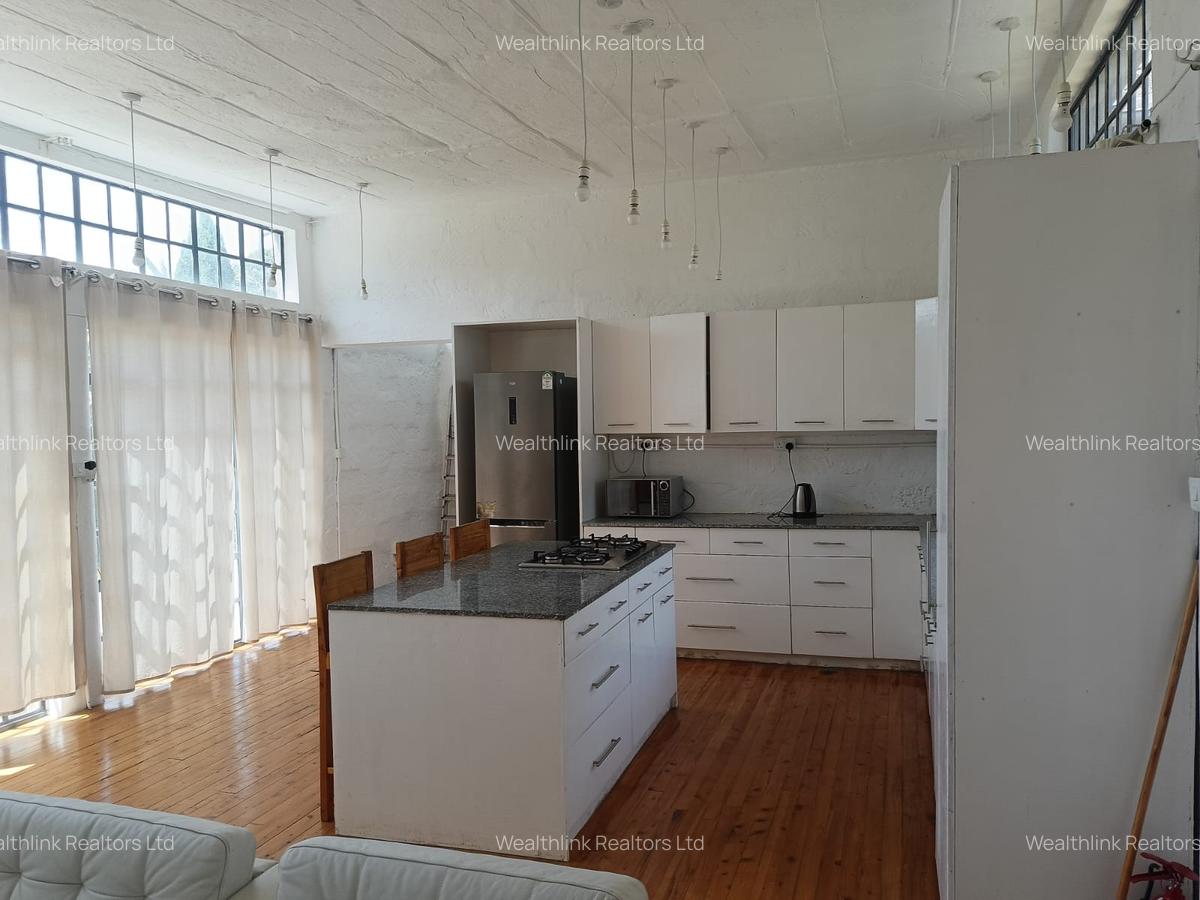 3 Bed House with Garden at Garden Estate - 12