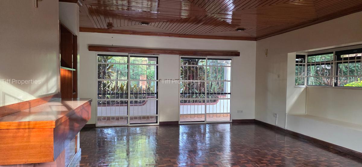 4 Bed House in Nyari - 5