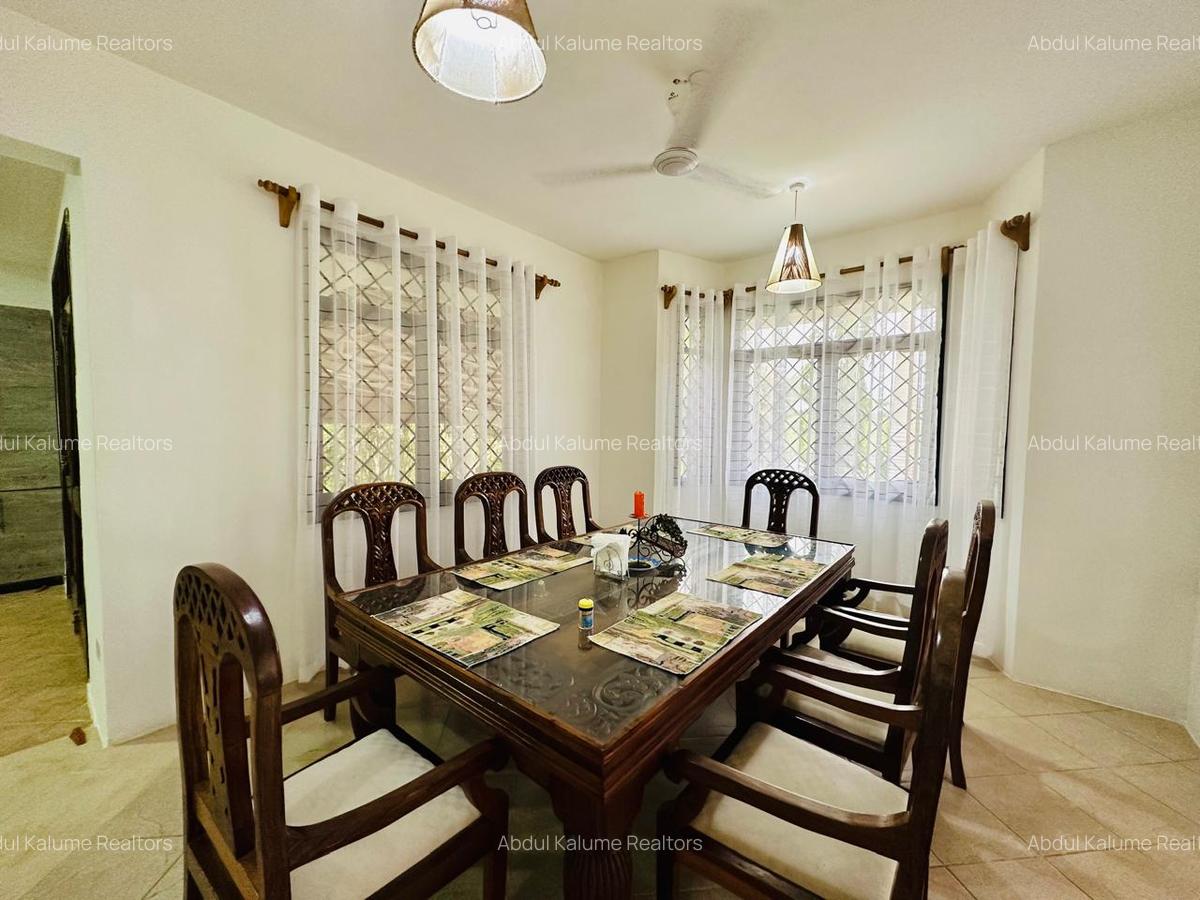 3 Bed Villa with En Suite at Mtwapa Creek - 5