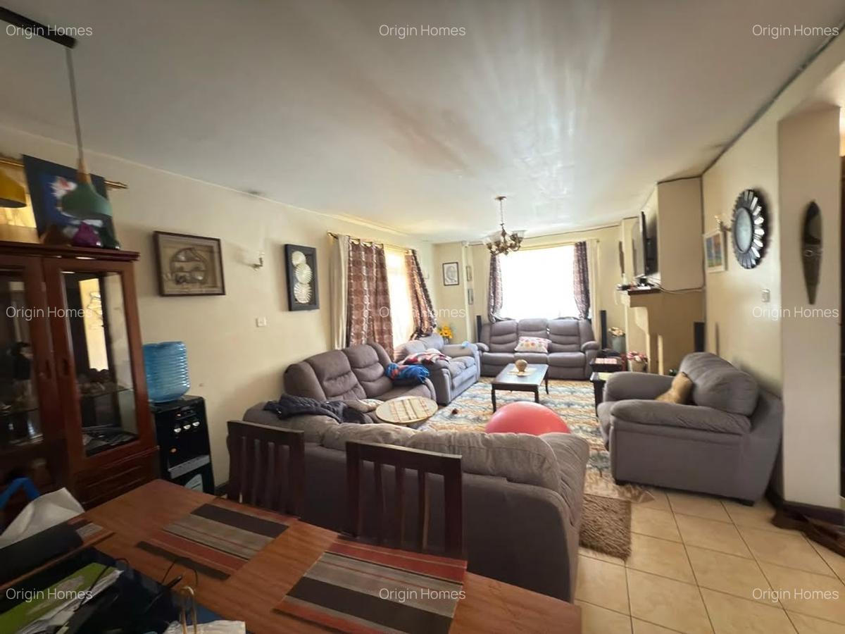4 Bed Townhouse with En Suite at Langata - 5