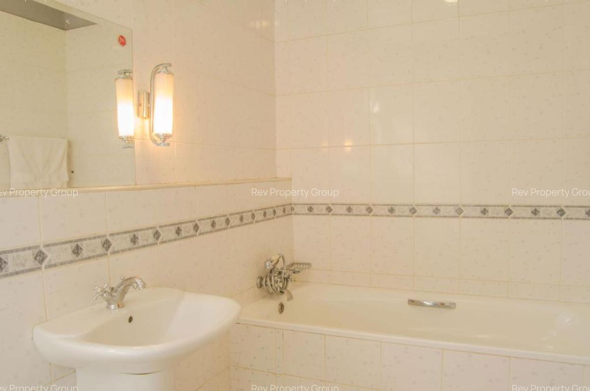 Furnished 2 Bed Apartment with En Suite in Parklands - 14