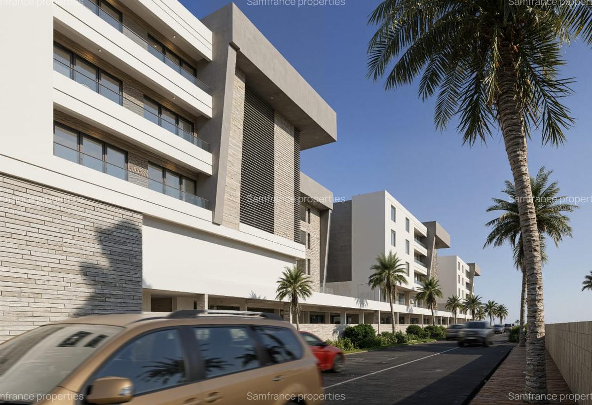 Serviced 3 Bed Apartment with En Suite at 1St Avanue - 10