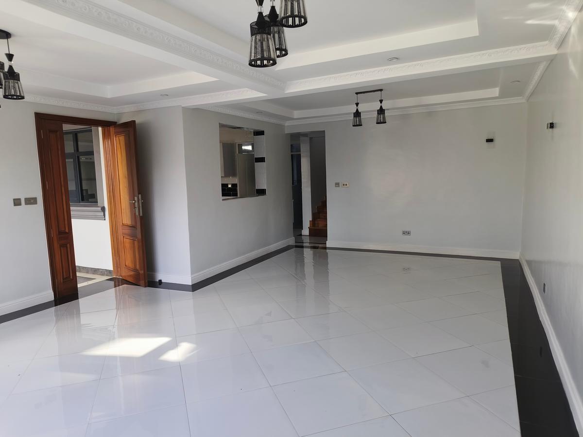 4 Bed Townhouse with En Suite at North Muthaiga - 3