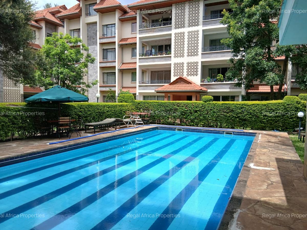 Serviced 3 Bed Apartment with En Suite at Denis Prit - 1