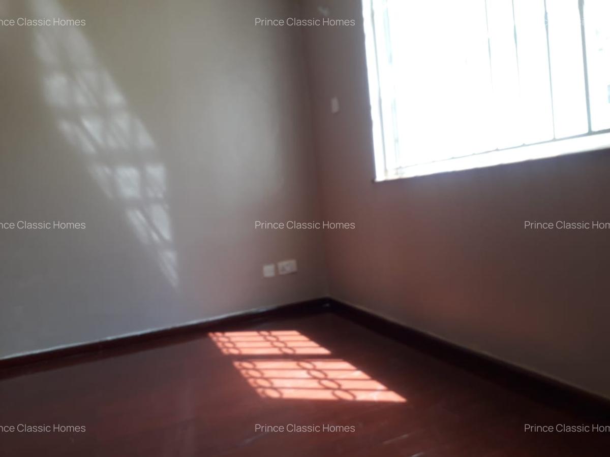 2 Bed Apartment with En Suite in Lavington - 1