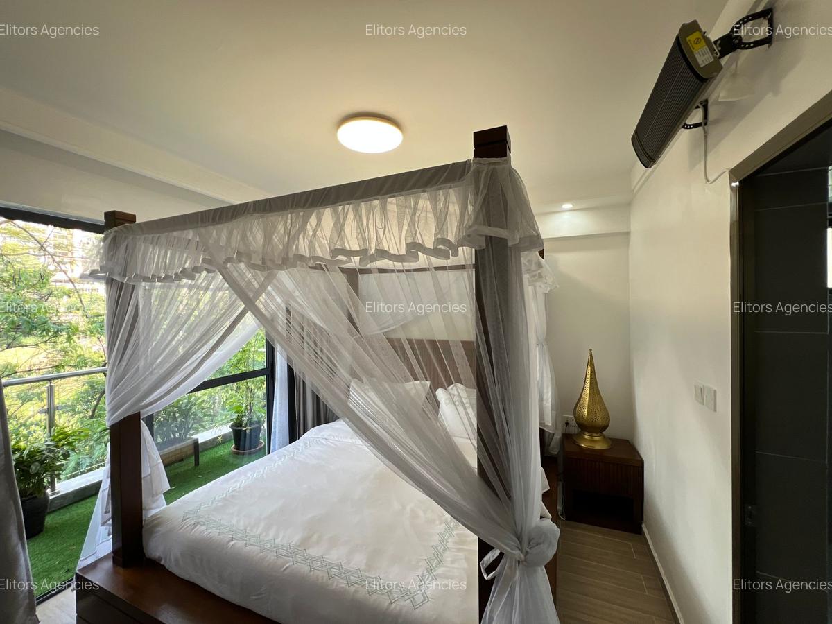 Serviced 2 Bed Apartment with En Suite at Riverside Dr - 14