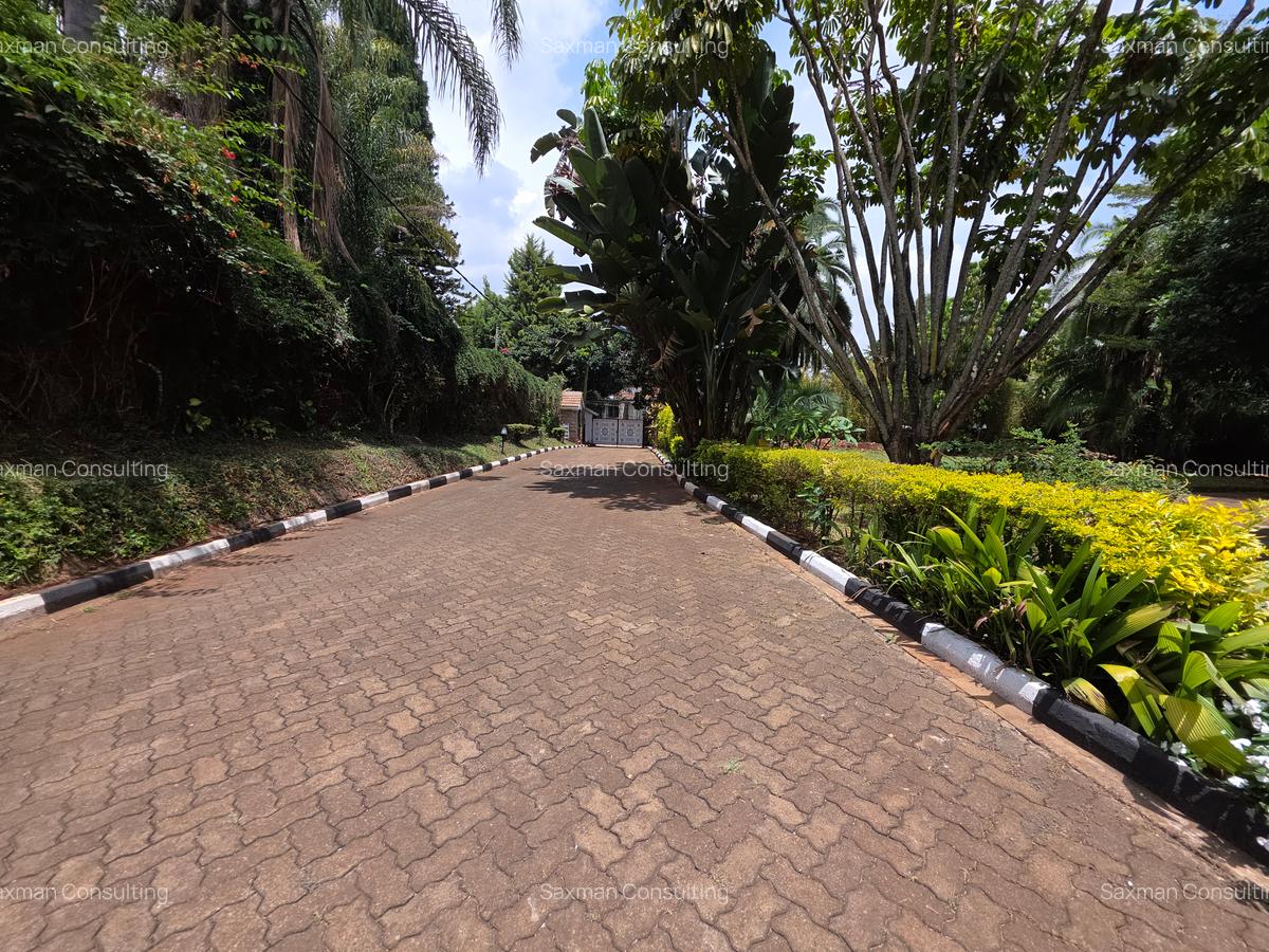 4 Bed House with En Suite in Lake View - 20