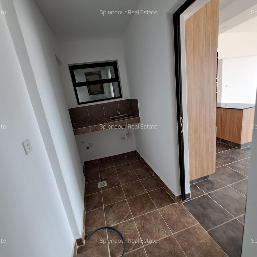 2 Bed Apartment with En Suite in Kilimani - 14