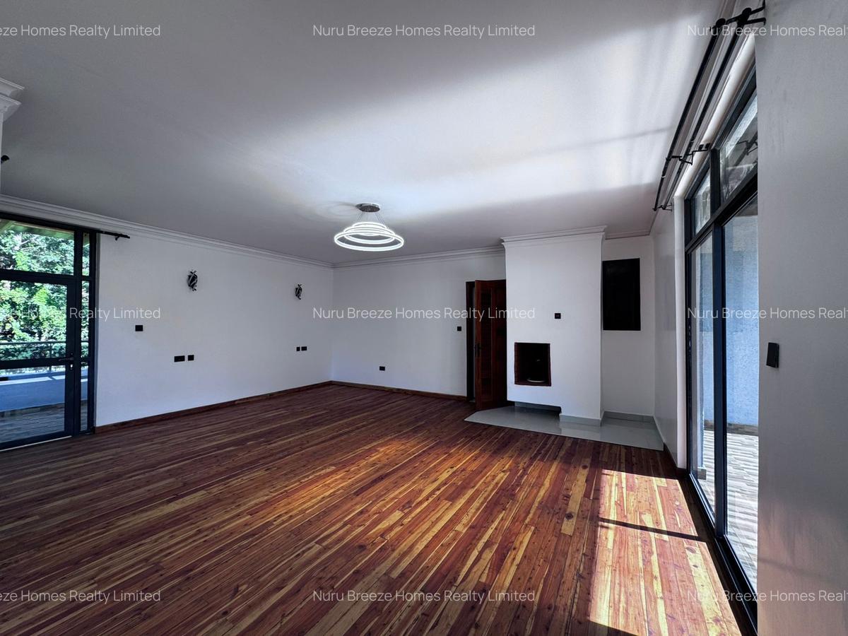 6 Bed Townhouse with En Suite in Karen - 2