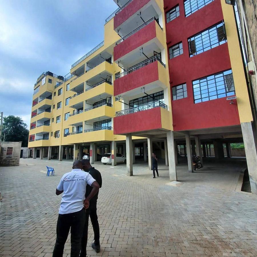 2 Bed Apartment with En Suite at Southern Bypass - 1