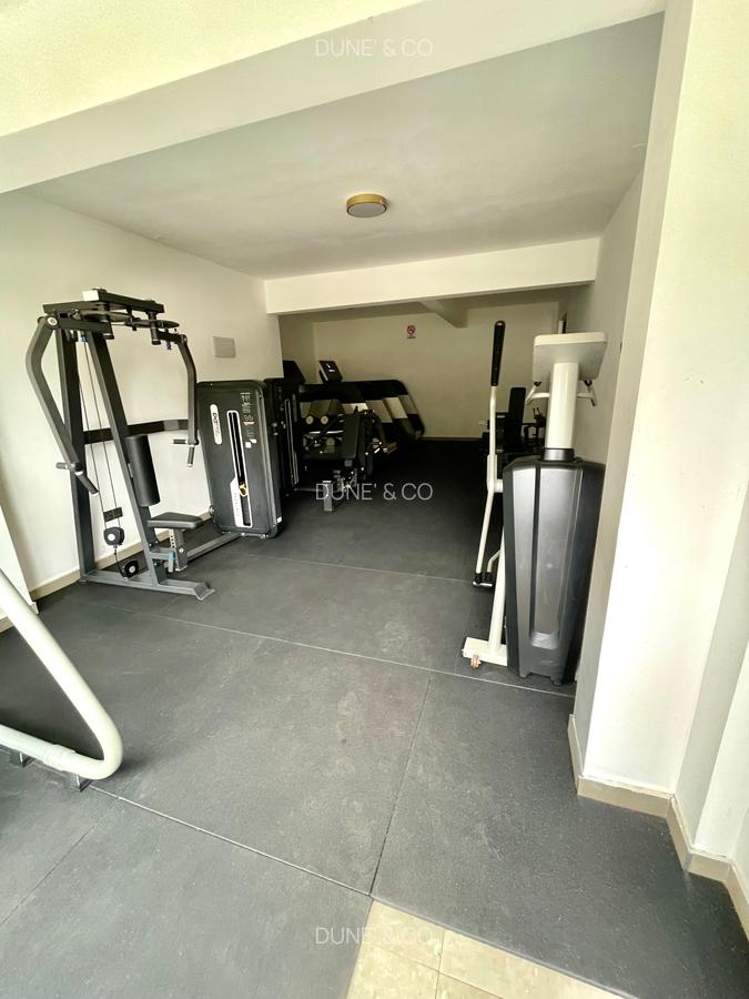 3 Bed Apartment with En Suite in Riverside - 19