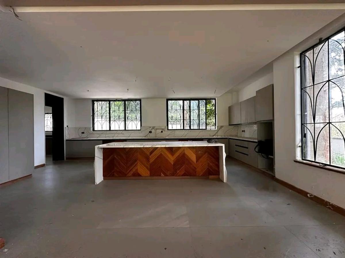 4 Bed House with En Suite at Runda - 6
