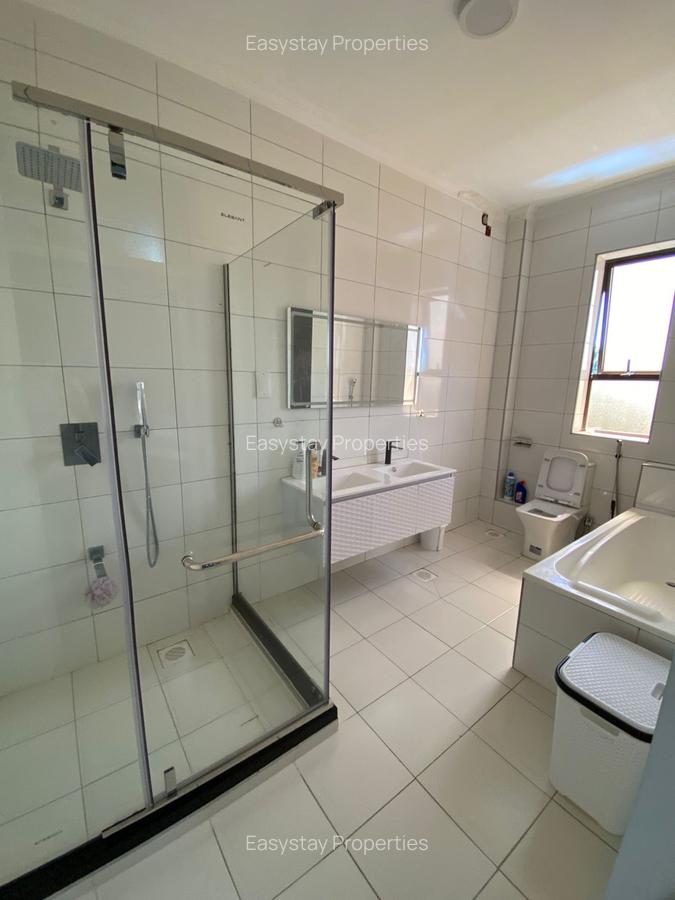 2 Bed Apartment with En Suite in Runda - 6