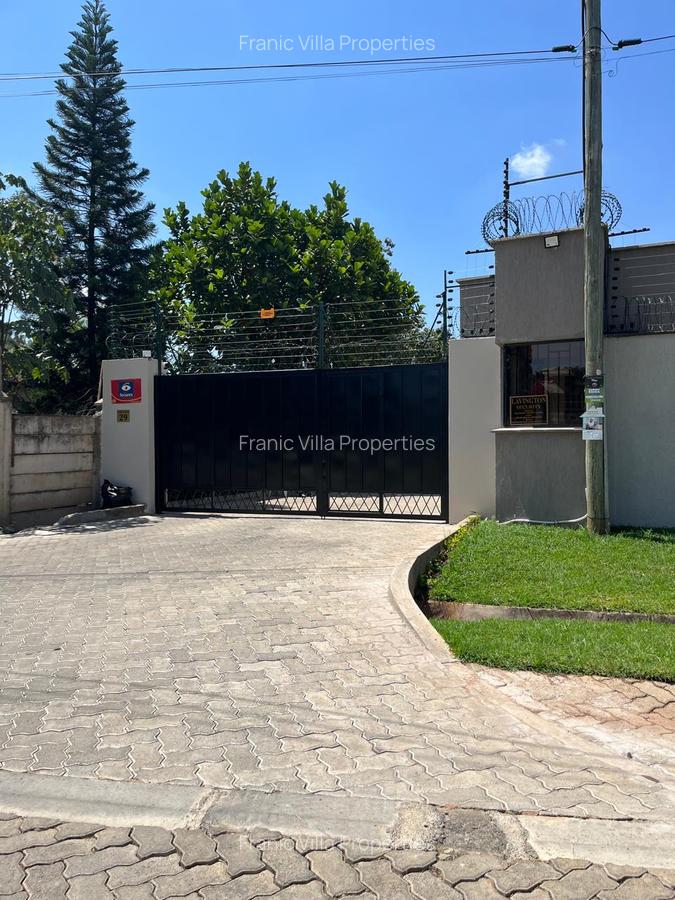 6 Bed Townhouse with En Suite in Lavington - 4