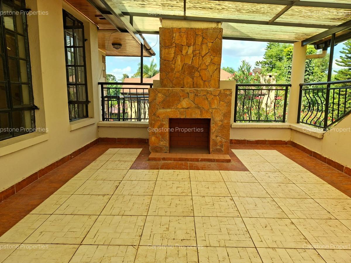 4 Bed Townhouse with En Suite at Runda - 15