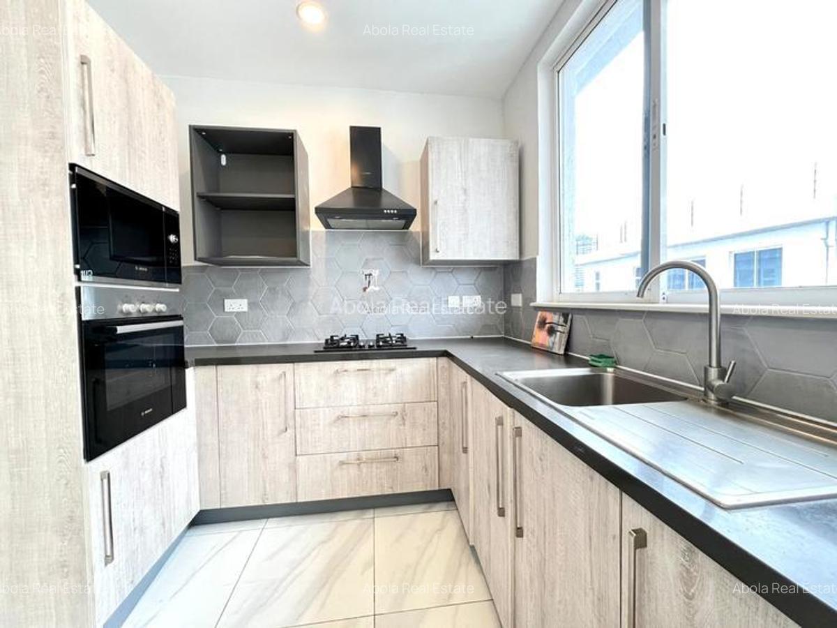 1 Bed Apartment with En Suite in Westlands Area - 19