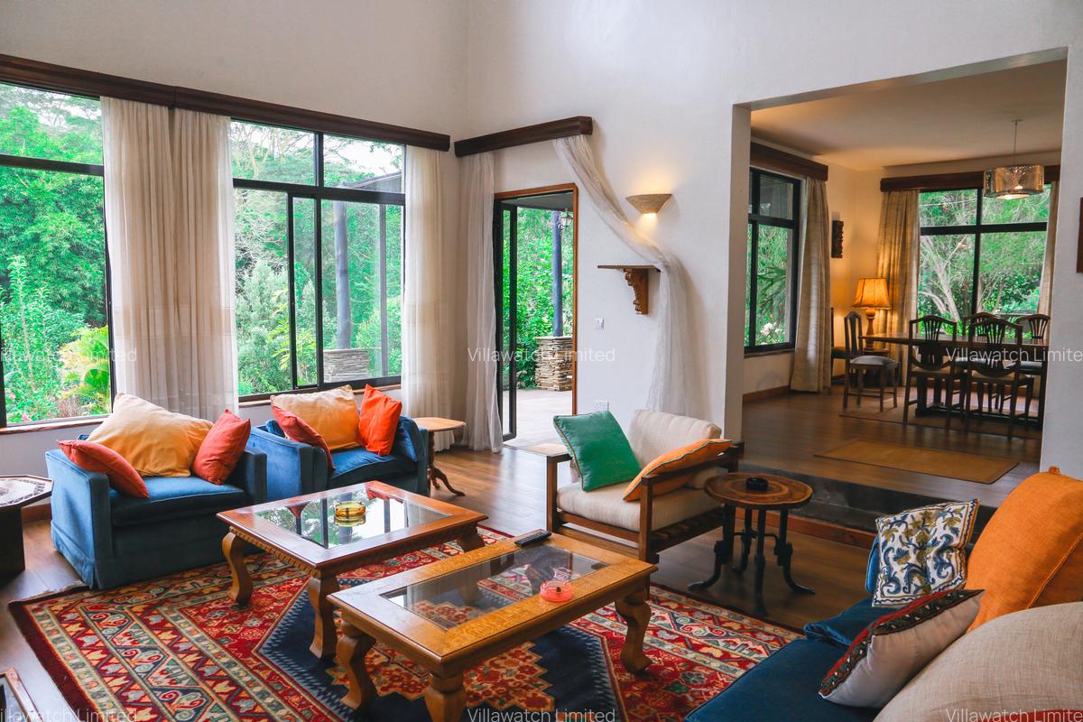 3 Bed Villa with En Suite at Mushroom Gardens - 7