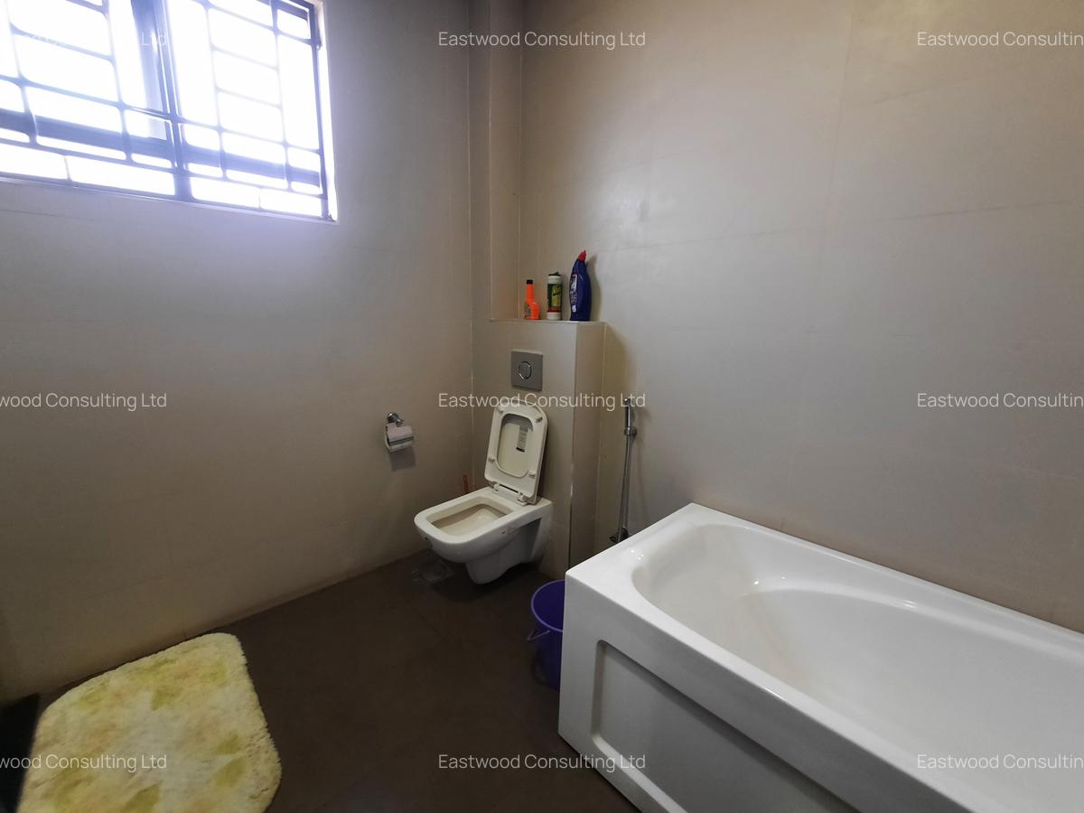 4 Bed Apartment with En Suite at Fourth Parklands - 10