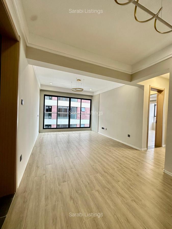 2 Bed Apartment with En Suite in Lavington - 6