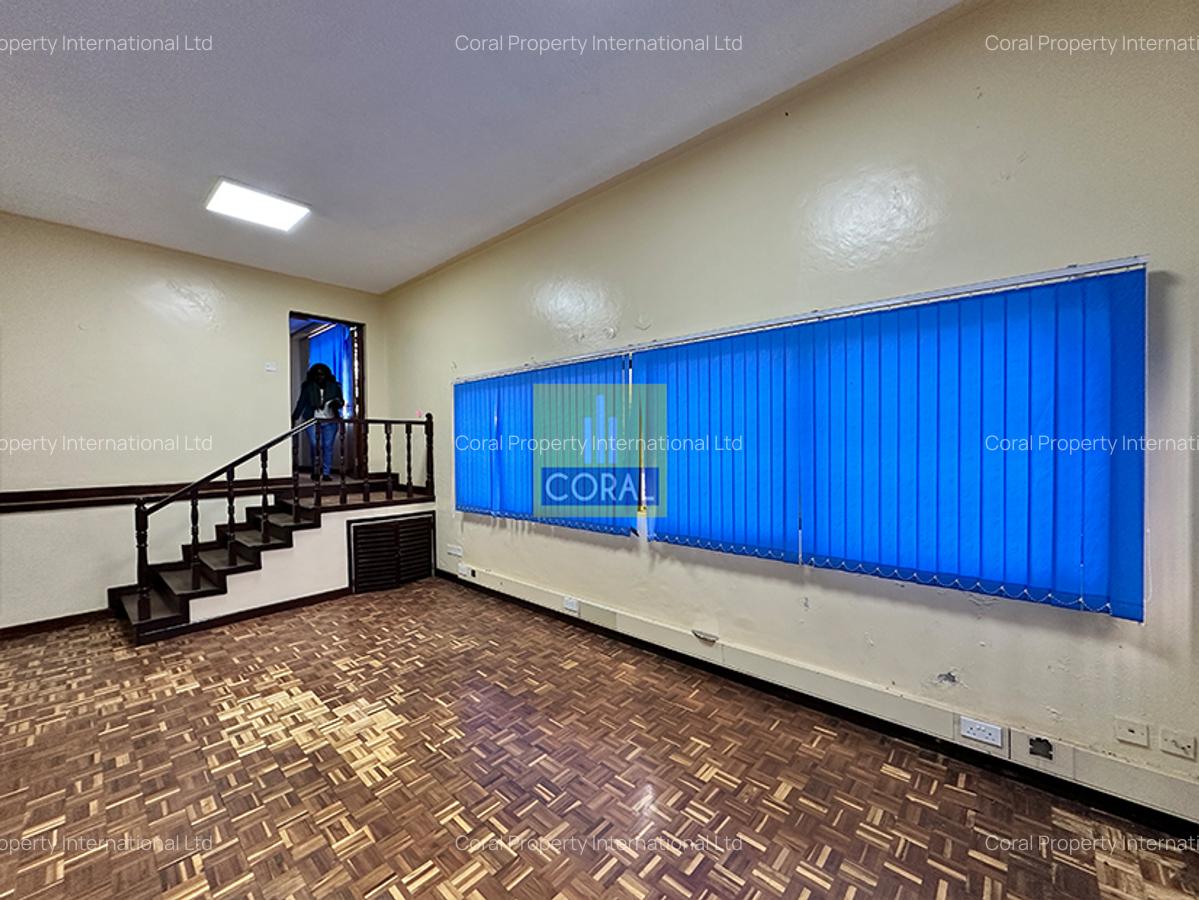 5,541 ft² Office in Gigiri - 3