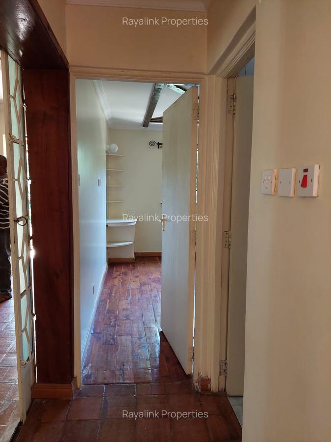 2 Bed House with Garden at Karen - 9
