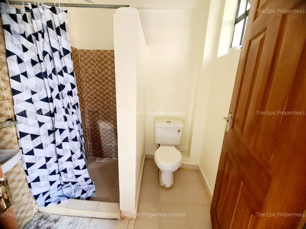 Serviced 1 Bed Apartment with Lift at Pangani Road - 5