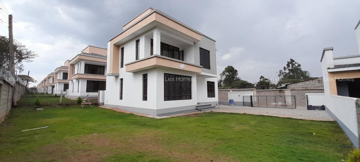 3 Bed House with En Suite at Rimpa - 1