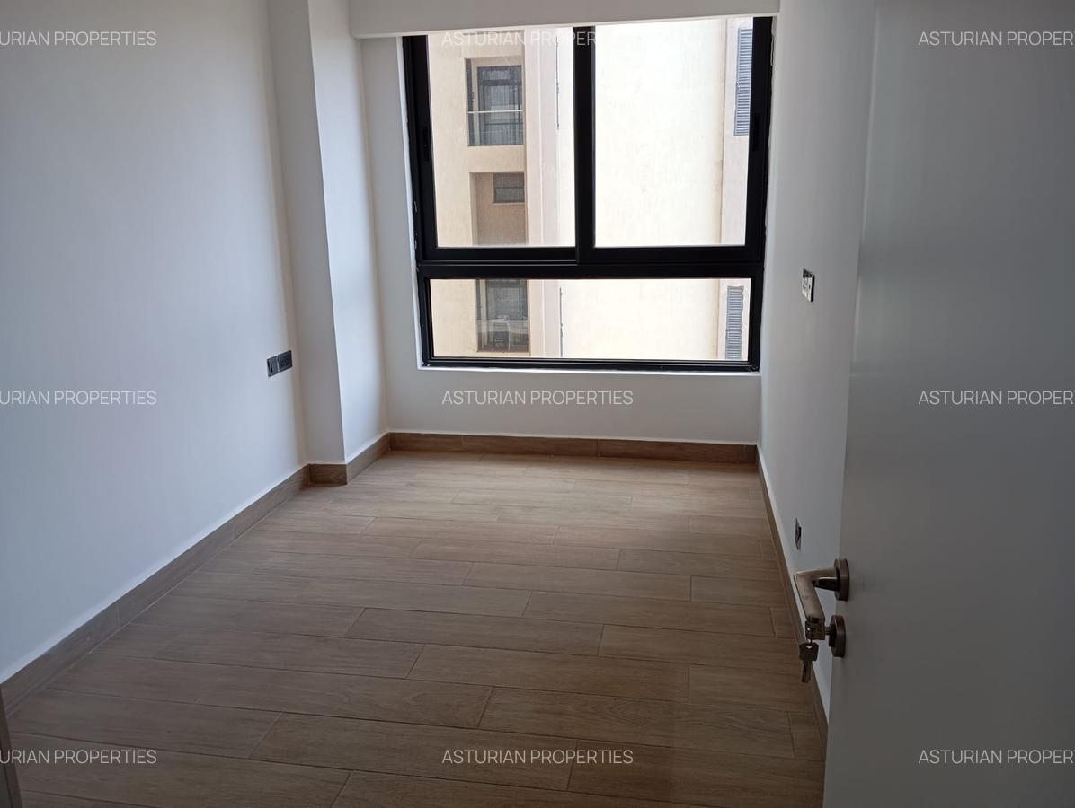 3 Bed Apartment with En Suite in Westlands Area - 16