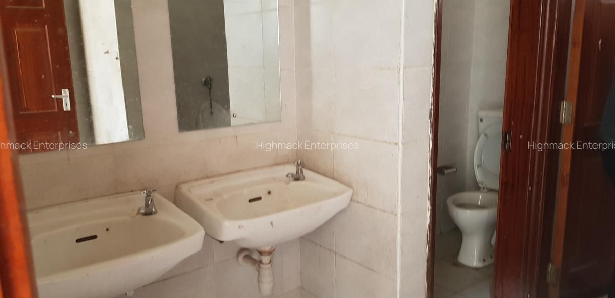 7,000 ft² Warehouse with Service Charge Included at Mombasa Road - 5