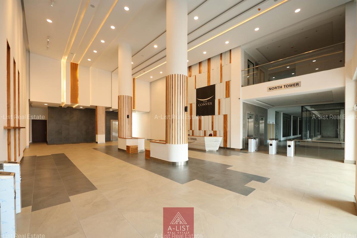 4,000 ft² Office with Service Charge Included at Riverside Drive - 11