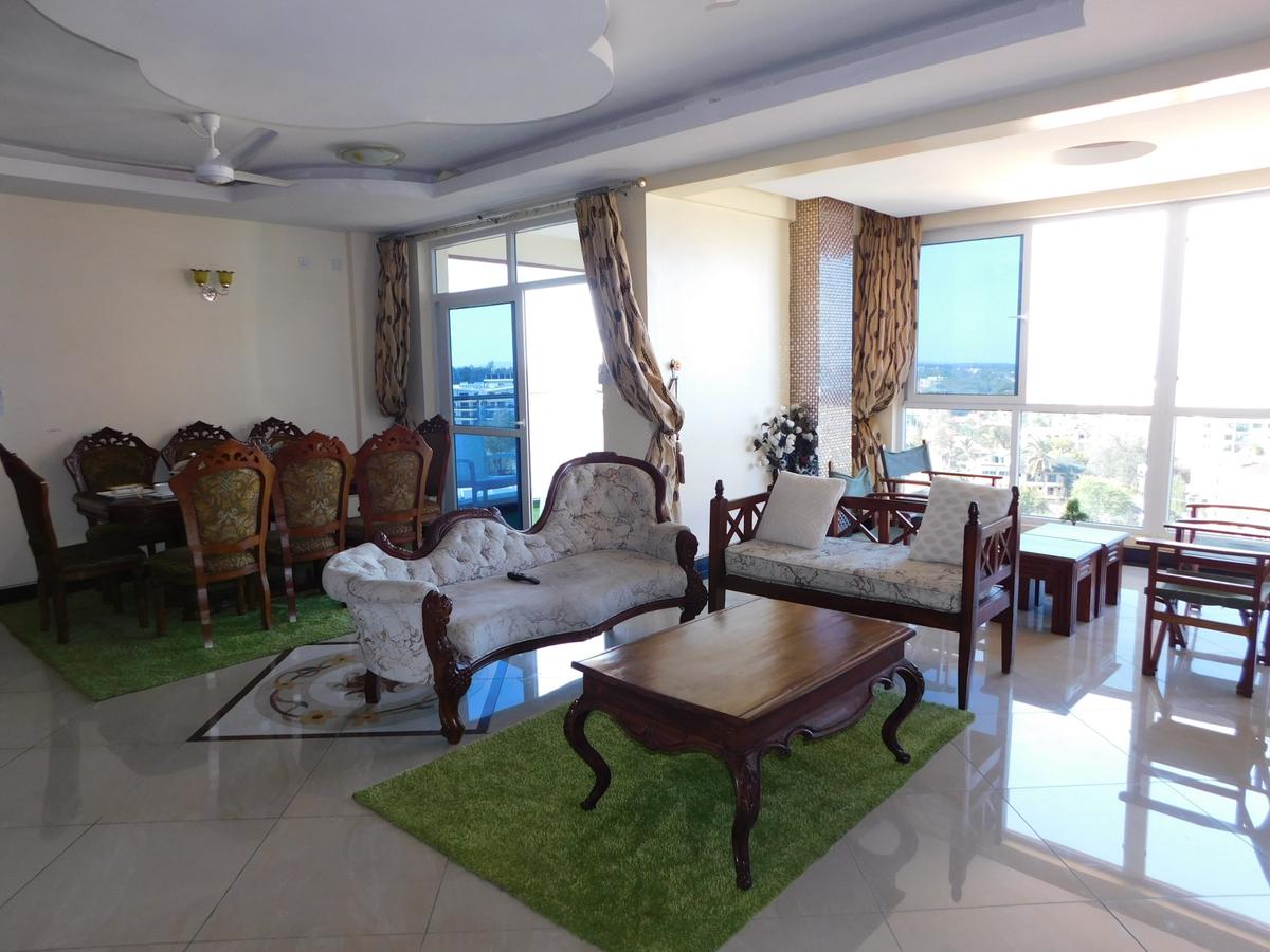 Serviced 3 Bed Apartment with En Suite in Nyali Area - 13