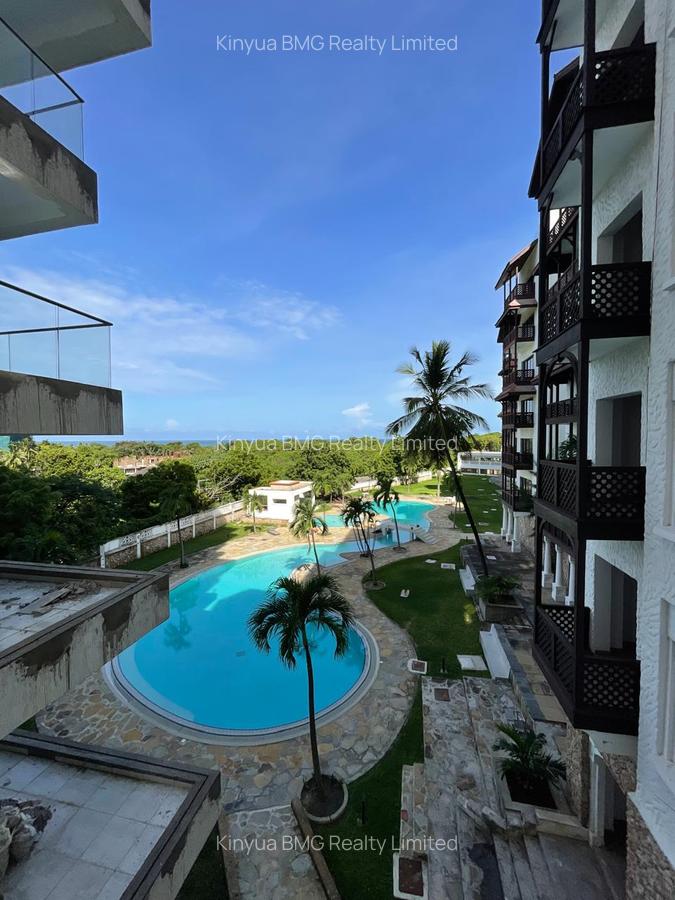 Serviced 3 Bed Apartment with En Suite in Nyali Area - 2