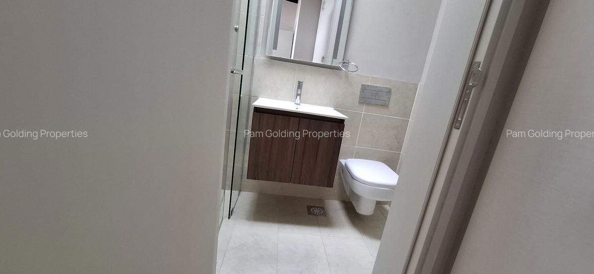 4 Bed House with En Suite in Kiambu Road - 8