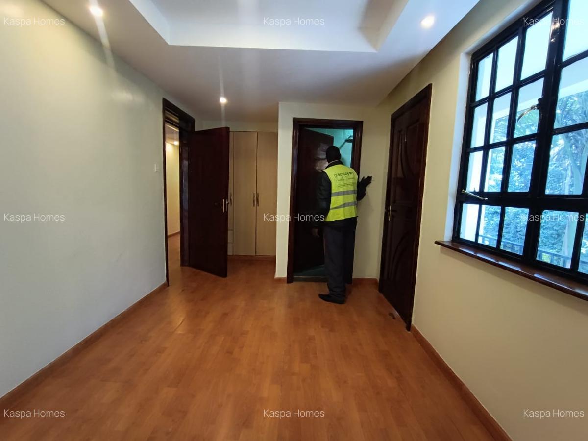 3 Bed House with En Suite in Karen - 2