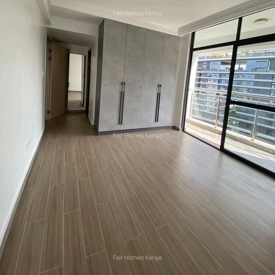 3 Bed Apartment with En Suite at Othaya Road - 10
