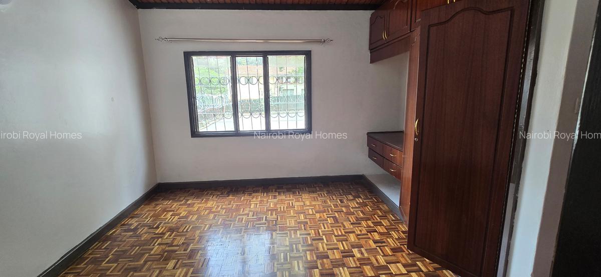 4 Bed Townhouse with En Suite at Off Gitanga Road - 9