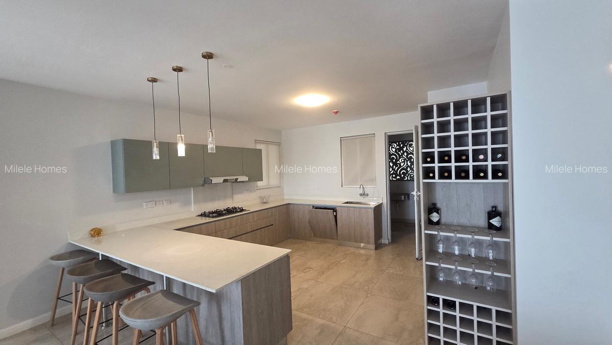 Serviced 3 Bed Apartment with En Suite at Nyeri Road - 14