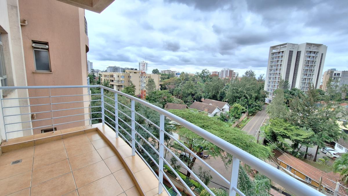 3 Bed Apartment with En Suite at Vihiga Road - 18