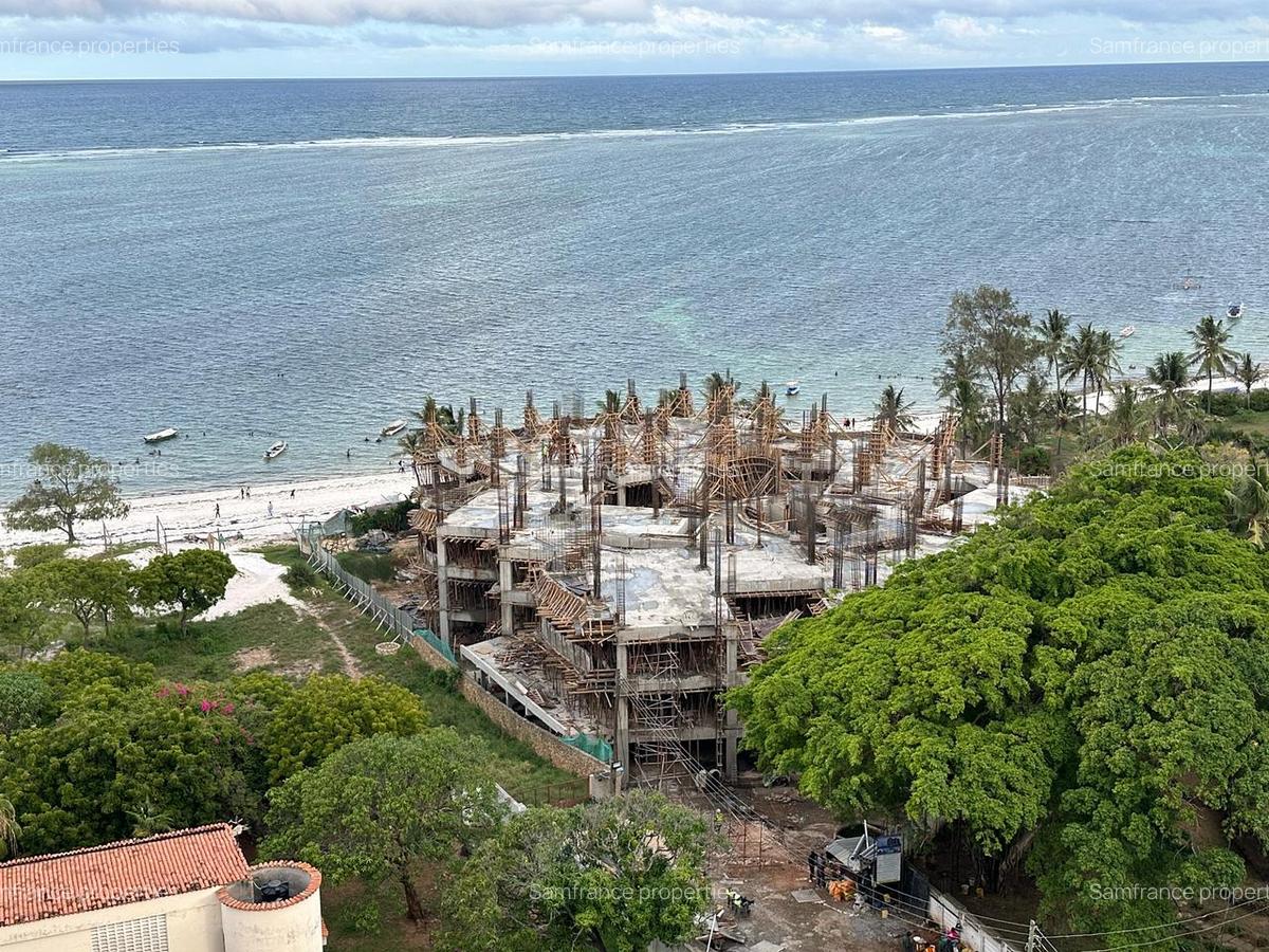 1 Bed Apartment with En Suite at Mount Kenya Road - 2