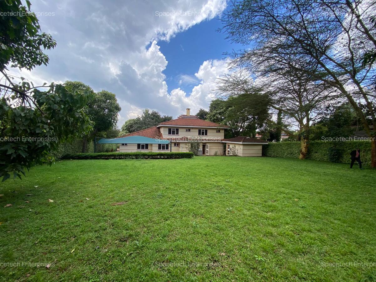 4 Bed Townhouse with En Suite in Runda - 1