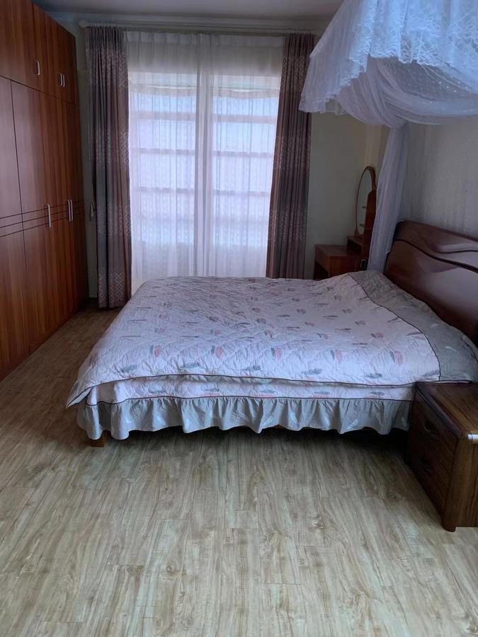 Furnished 3 Bed Apartment with En Suite at Rose Avenue - 5