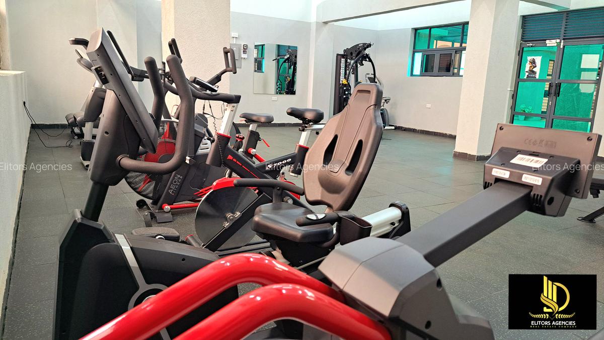 1 Bed Apartment with En Suite at School Lane - 12