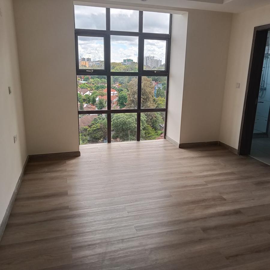 3 Bed Apartment with En Suite in Kileleshwa - 3