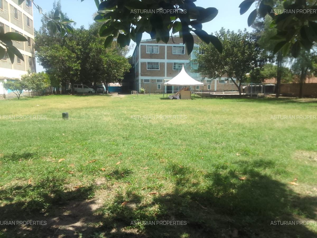 1 ac Land in Kitengela - 1