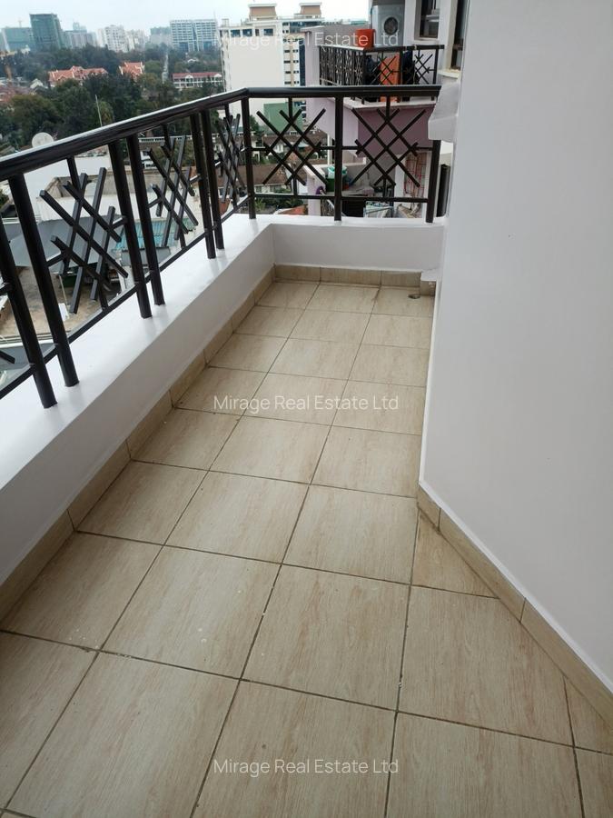 1 Bed Apartment with En Suite in Kilimani - 3