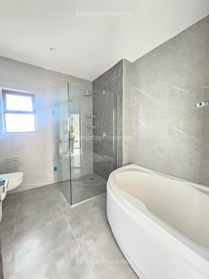 3 Bed Apartment with En Suite in Kileleshwa - 16